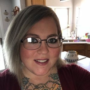 Meet your Posher, Colleen